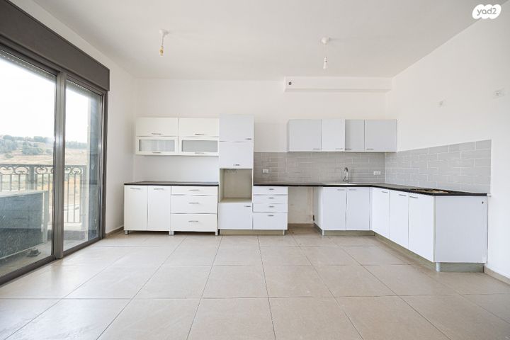 דירה, גרשון אבנר 8, ארמון הנציב, תלפיות מזרח, ירושלים