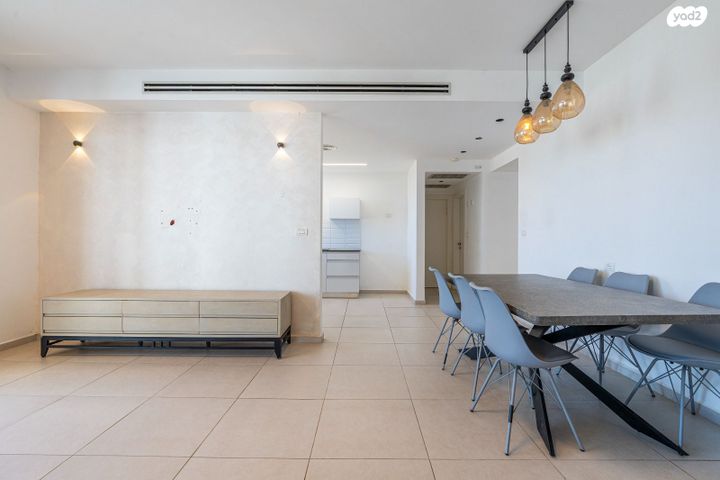 דירה, הפארק, חדרה