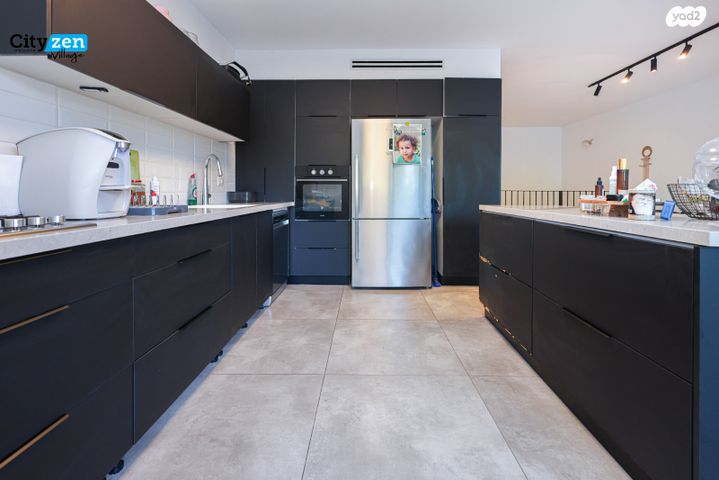 דירה, הנוטע, מרכז המושבה, אבן יהודה