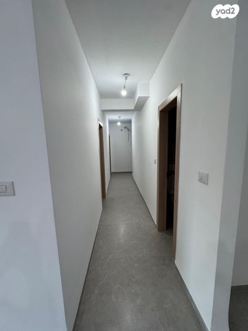 דירת גן, מגדל העמק