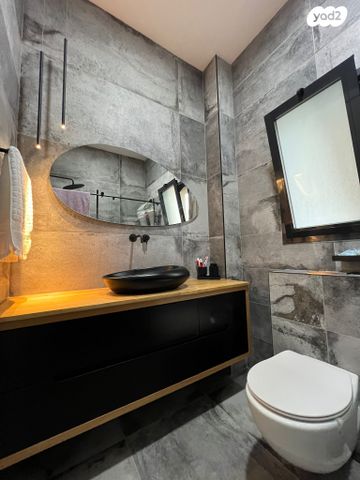 דירת גן, אריאל שרון, נווה שרון / שער העיר, נתיבות