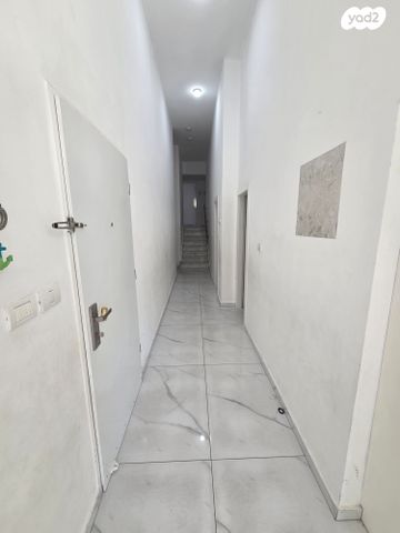 דירת גן, רמת חן ובן ציון, נתניה