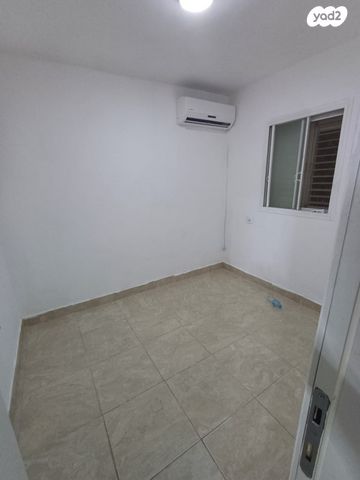 דירה, גבעת הרקפות, גבעת תל חי, קרית אתא