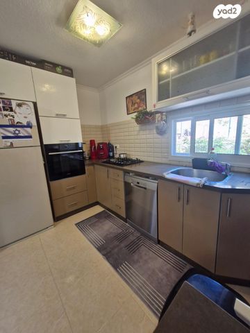 דו משפחתי, אפיק, גבים, ערד