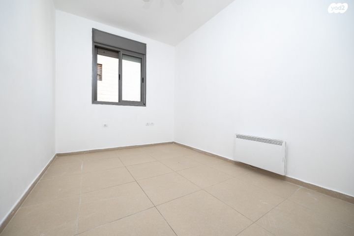 דירה, גרשון אבנר 8, ארמון הנציב, תלפיות מזרח, ירושלים