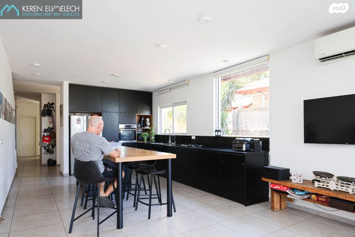 בית פרטי/ קוטג', קדימה צורן