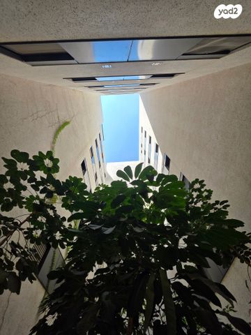 גג/ פנטהאוז, שיבת ציון 3, נווה שאנן, תל אביב יפו