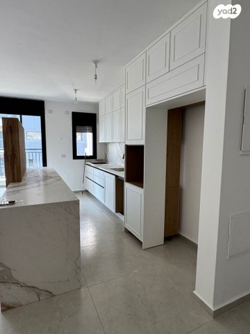 דירה, קרן קיימת לישראל 27, בורוכוב, גבעתיים