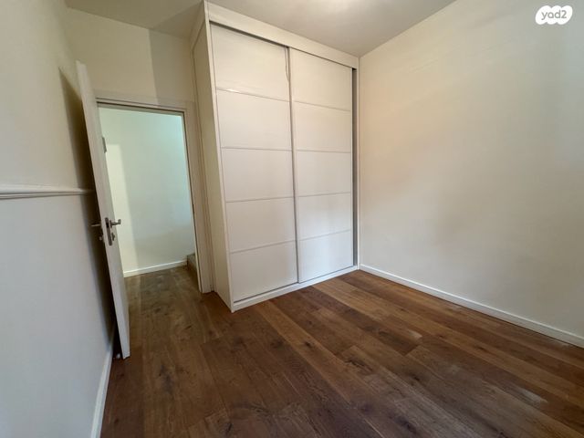 דירת גן, שדרות הצנחנים 14, נגבה, רמת גן