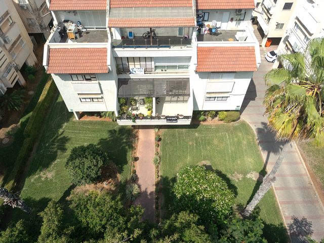 דירה, הר סיני, רעננה