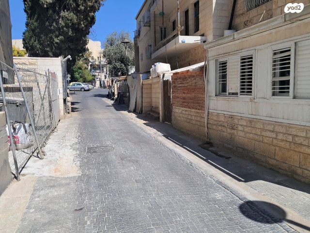 דירה, מרדכי צבי אילן, מקור ברוך, ירושלים