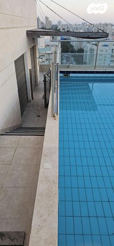 גג/ פנטהאוז, רובע הקריה, הסיטי, אשדוד