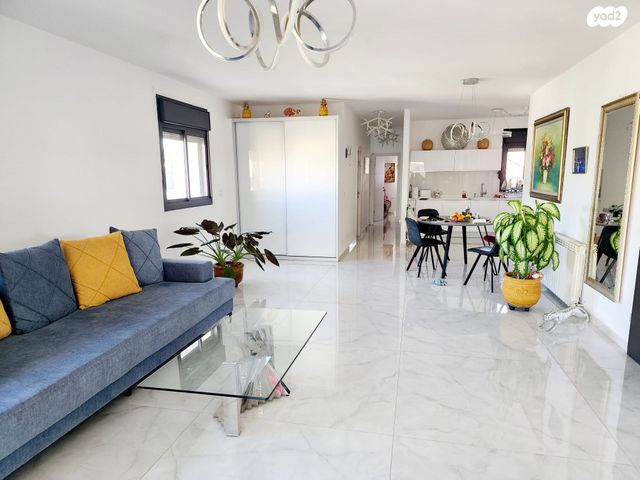 גג/ פנטהאוז, יעקב סלמן, בית הכרם, רמת בית הכרם, ירושלים