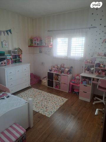 דירה, כפר גנים א, פתח תקווה