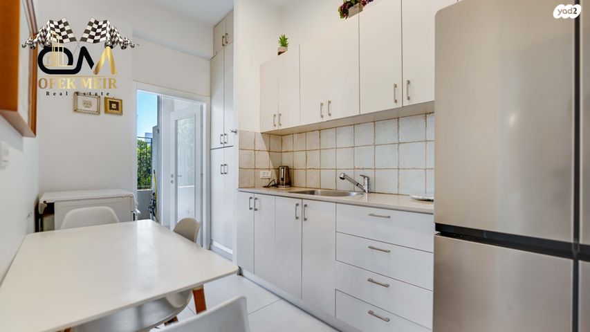 דירה, אנצו סירני, גבעת הרמבם, גבעתיים