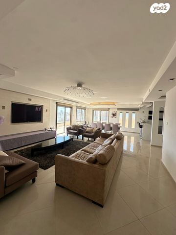 גג/ פנטהאוז, רובע הקריה, הסיטי, אשדוד