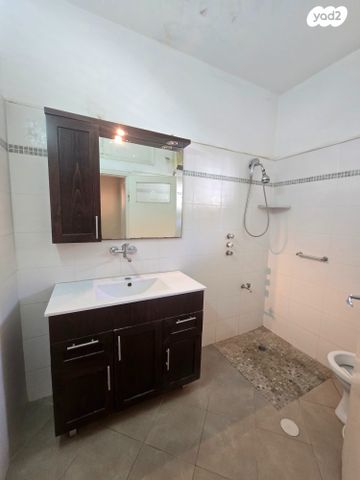 דירת גן, יעקב אחווה, קרית דוד אלעזר, פתח תקווה