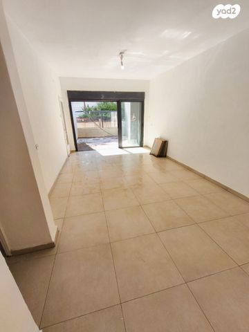 דירת גן, חפץ חיים, המרכז השקט / מרכז העיר, פתח תקווה