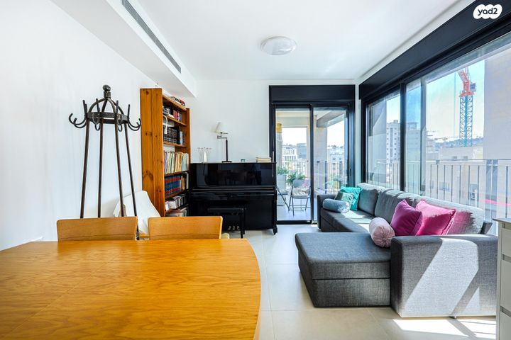 דירה, מקור חיים, מקור חיים, ירושלים