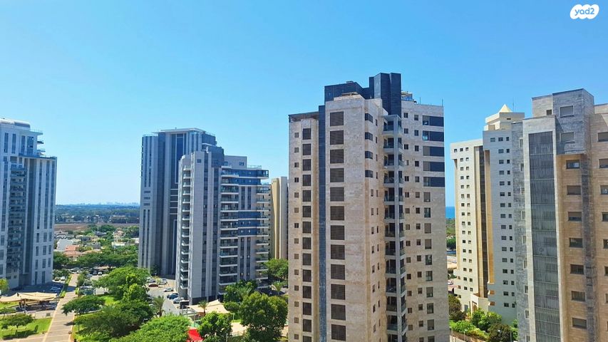 דירה, אדני פז 48, עין הים, חדרה