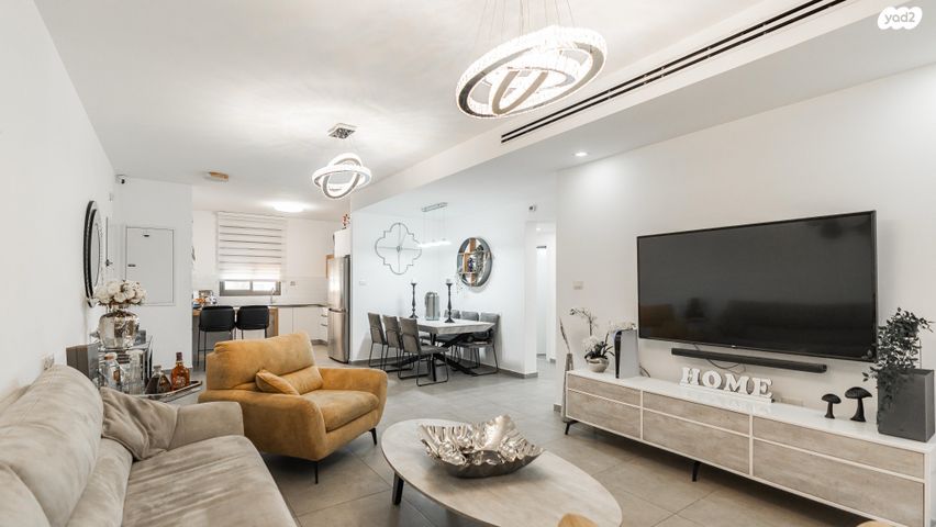 דירה, מקס איזידור בודנהימר, רמות הרכס, באר שבע