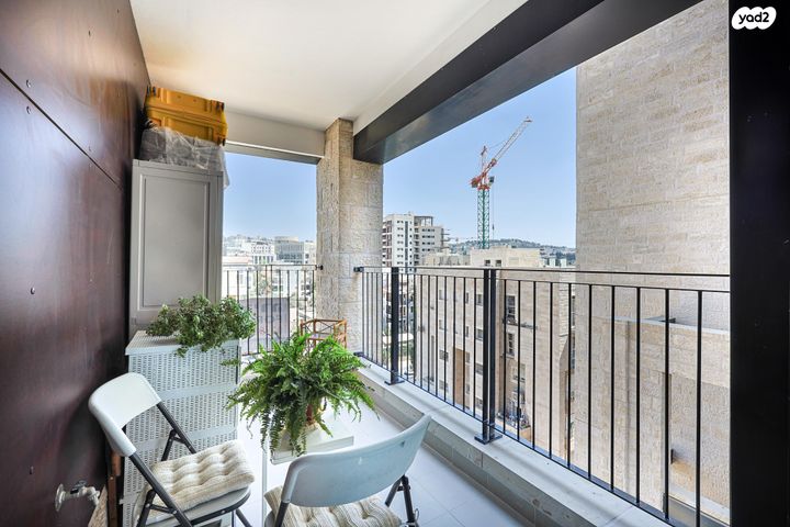 דירה, מקור חיים, מקור חיים, ירושלים