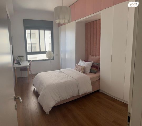 דירה, בני בנימין, נתניה