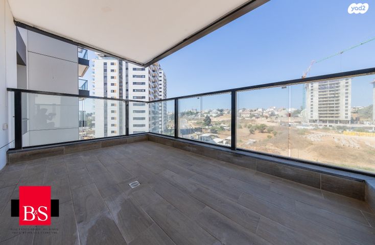 דירה, ד"ר יוסף בורג, כוכב הצפון, נתניה