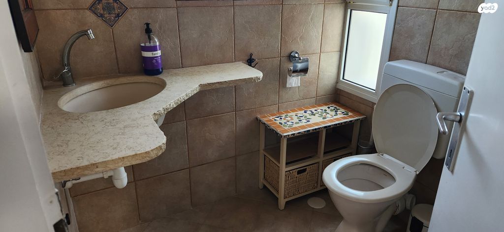 יחידת דיור, גבעת אלה