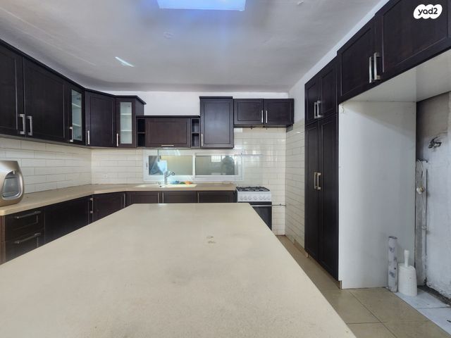 דירת גן, בושם, לבנה, תל אביב יפו