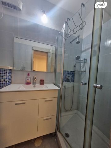 דירה, שדרות קיש 16, כרמל מרכזי - שד' קיש, חיפה