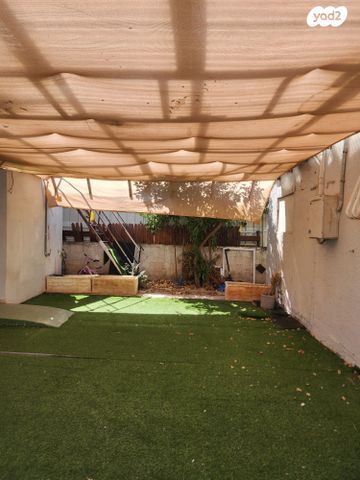 דירת גן, בושם, לבנה, תל אביב יפו