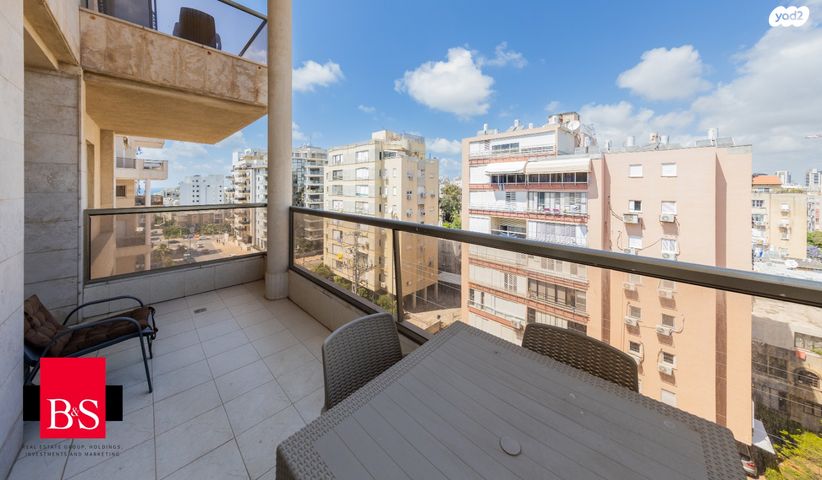 דירה, שדרות ירושלים 12, מרכז העיר דרום, נתניה