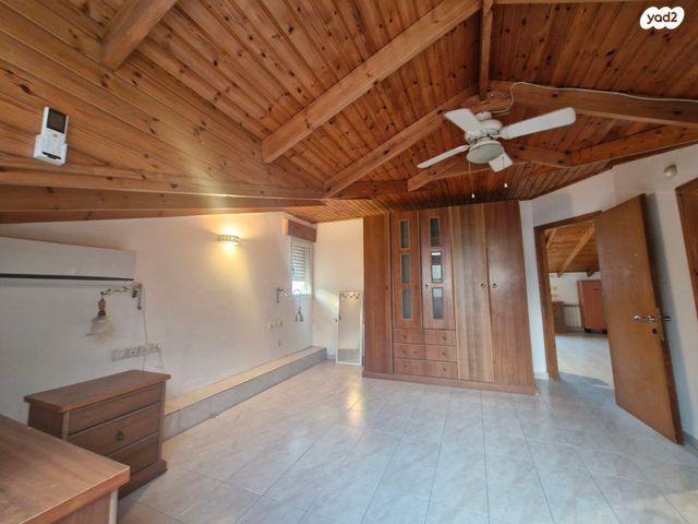 דירה, שדרות קיש 16, כרמל מרכזי - שד' קיש, חיפה