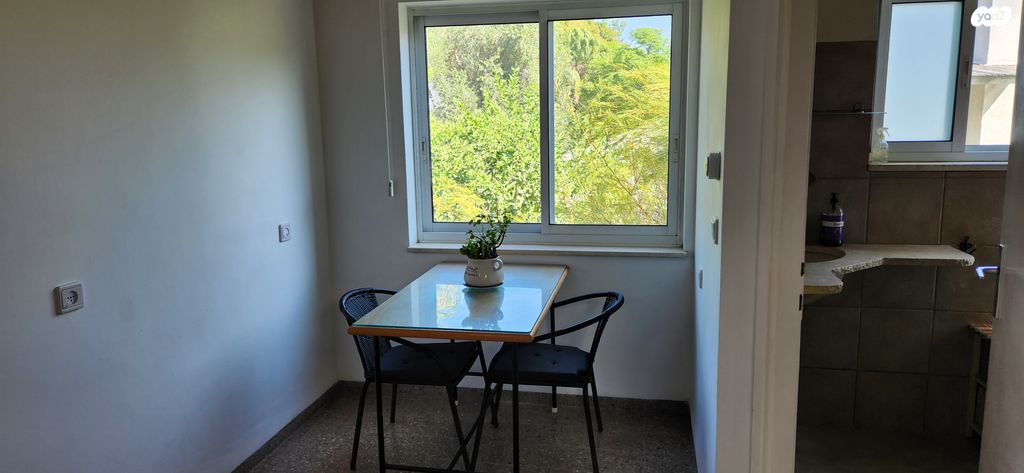 יחידת דיור, גבעת אלה