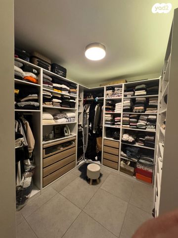 דירה, נאות שמיר, רמלה