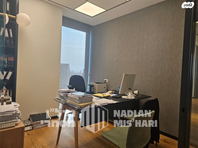 משרדים, דרך מנחם בגין, מונטיפיורי, הרכבת, תל אביב יפו