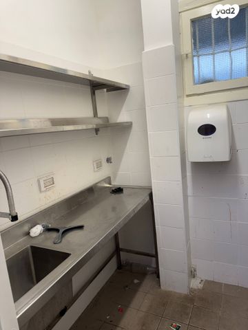 חנויות/ שטח מסחרי, דיזנגוף 70, הצפון הישן - דרום, תל אביב יפו