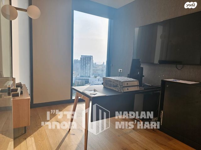 משרדים, דרך מנחם בגין, מונטיפיורי, הרכבת, תל אביב יפו