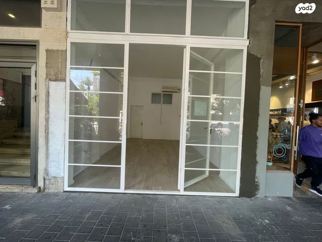 חנויות/ שטח מסחרי, פרישמן 90, הצפון הישן - דרום, תל אביב יפו