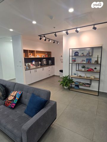 דרך אליהו נאוי 