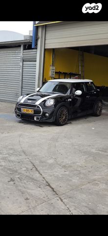 מודעת רכב מיני קופר