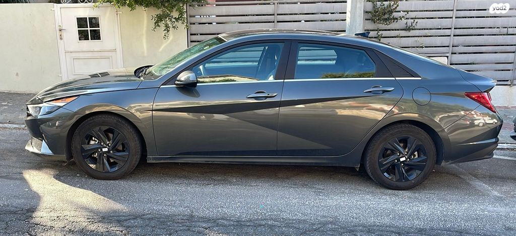 יונדאי אלנטרה