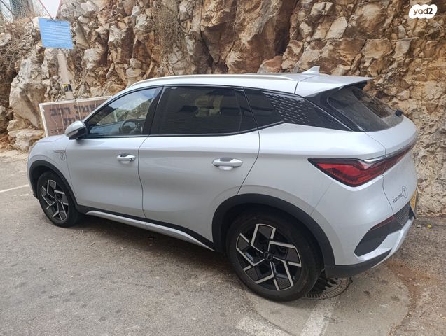 מודעת רכב בי.ווי.די אטו 3