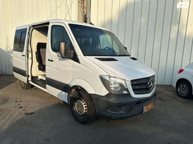 מודעת רכב מרצדס-בנץ ספרינטר