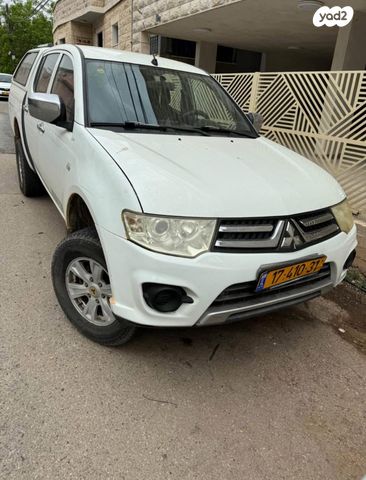 מודעת רכב מיצובישי טרייטון / L200