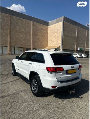 ג'יפ גרנד צ'ירוקי