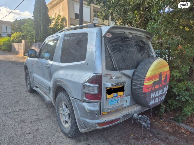 מיצובישי פג'רו