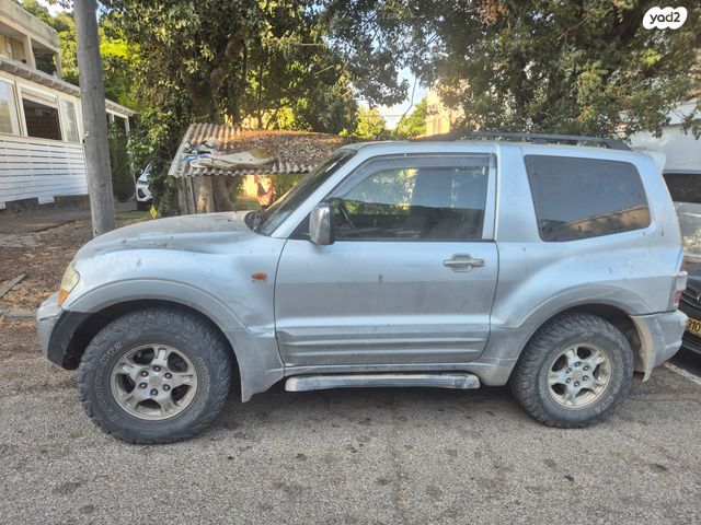 מיצובישי פג'רו