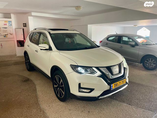 ניסאן אקס טרייל